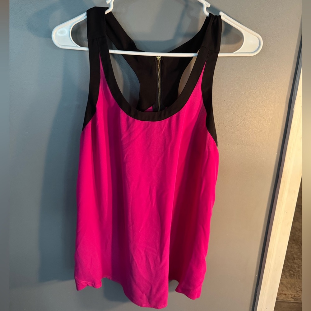 Express women’s sleeveless shirt with zipper back size small